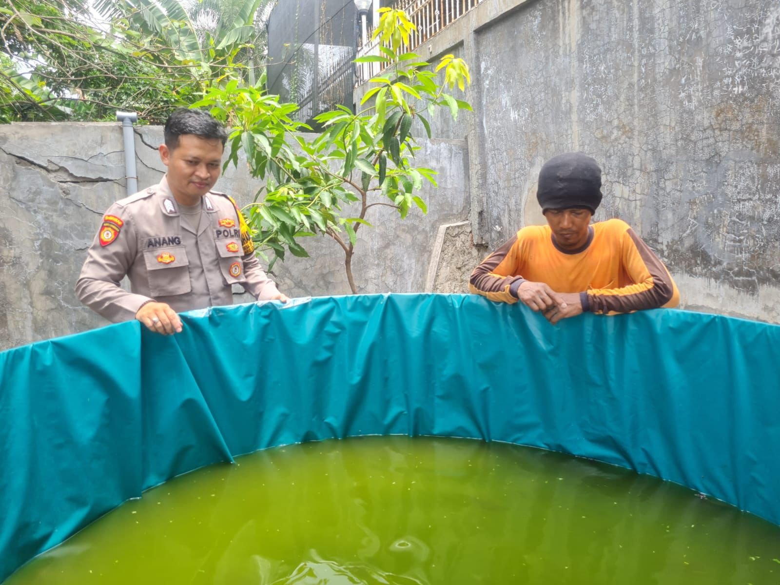Polsek Driyorejo Cek Budidaya Ikan Lele, Dukung Ketahanan Pangan Masyarakat